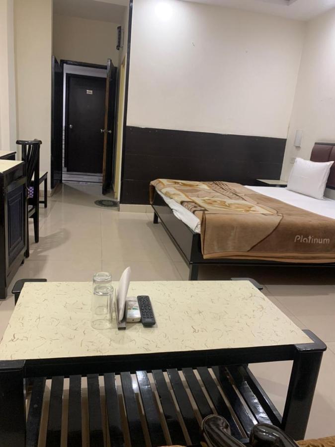 Hotel Raman'S Jagādhri Εξωτερικό φωτογραφία